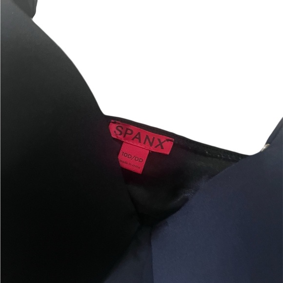 Spanx Bra Llelujah Women's Black Swim Tankini Top size 10D/DD - Picture 4 of 4